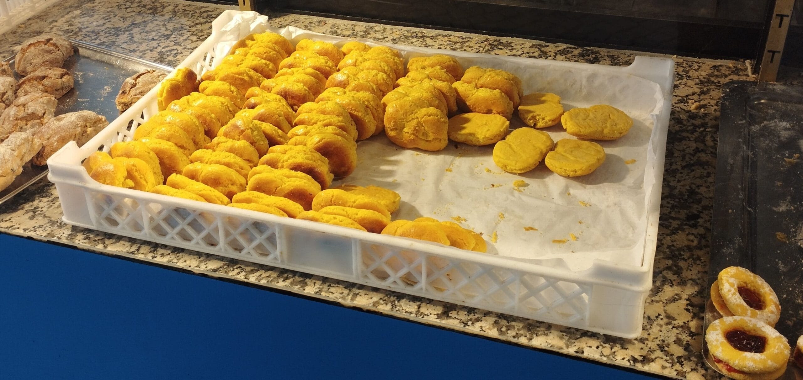 Caixa de plástico Ref. 9617 utilizada em pastelaria